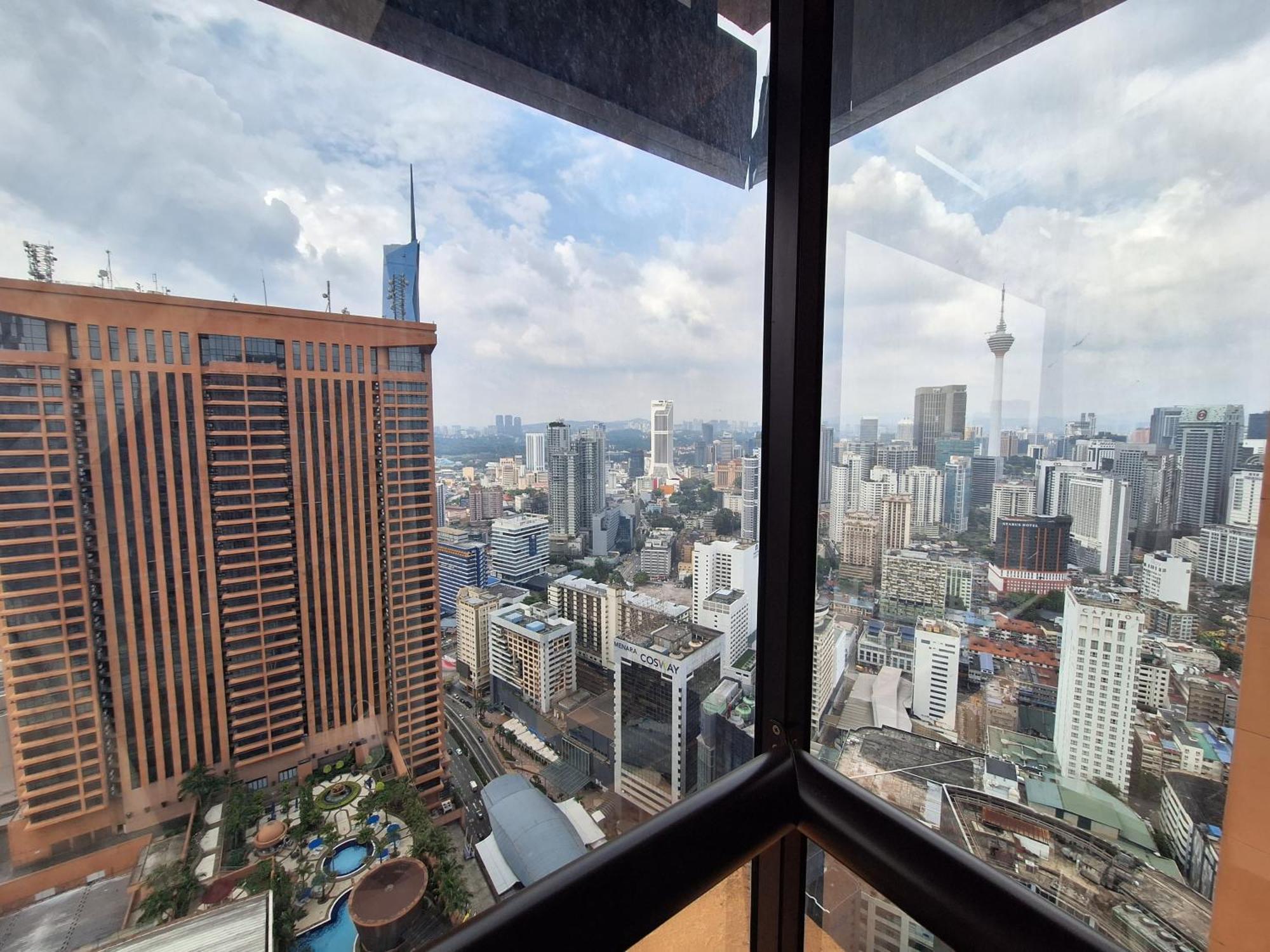 Pangsapuri Times Square Service ,kuala Lumpur *